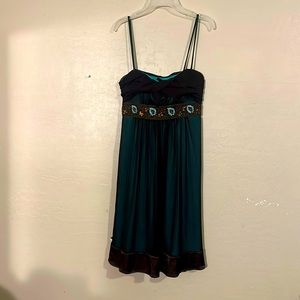 City triangle vintage dress
